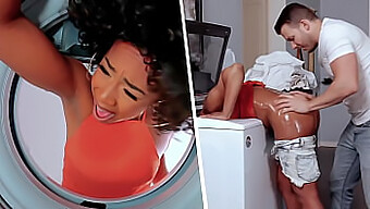 Misty Stone'Un Büyük Poposu Ve Büyük Göğüsleri Sıcak Siyah Bir Milf Ile Arkadan Giriyor