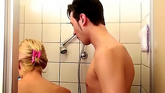 Die Reife Deutsche Milf Kada Love Gibt Einen Blowjob Und Wird Unter Der Dusche Gefickt