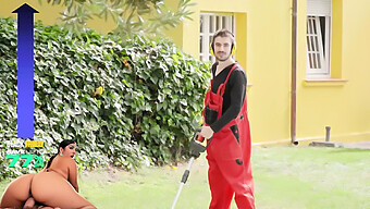 Jordi El Nino Polla Reçoit Une Surprise De Deux Superbes Filles