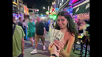 Encontré A Una Chica Impresionante En Público Y Tuve Sexo Con Ella De Todas Las Formas Posibles Para El Pago